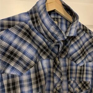 Wrangler Men's sz 2XL Black and Blue Plaid Shirt pearl snap